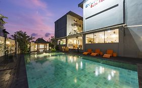 Reddoorz Plus Near Mall Bali Galeria 2